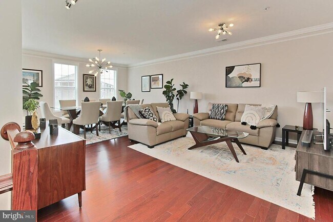 Building Photo - 43015 Clarks Mill Terrace