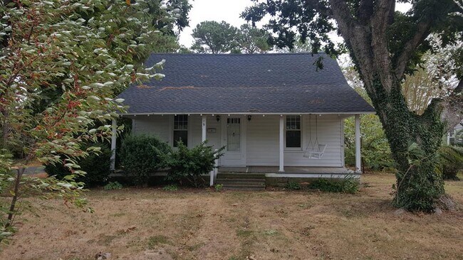 Building Photo - 19 Ames St