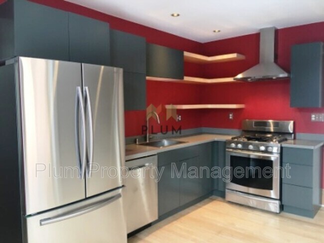 Foto del edificio - 133 S 5th St E