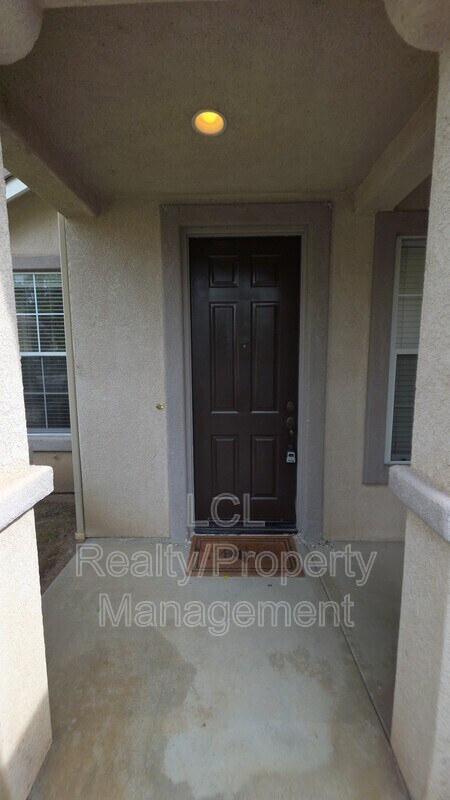 Foto del edificio - 28943 Baywater Dr