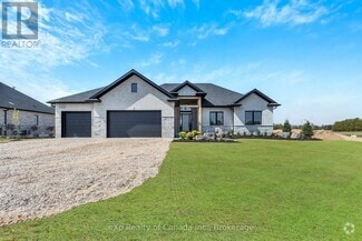 Building Photo - 9 Clover Ln