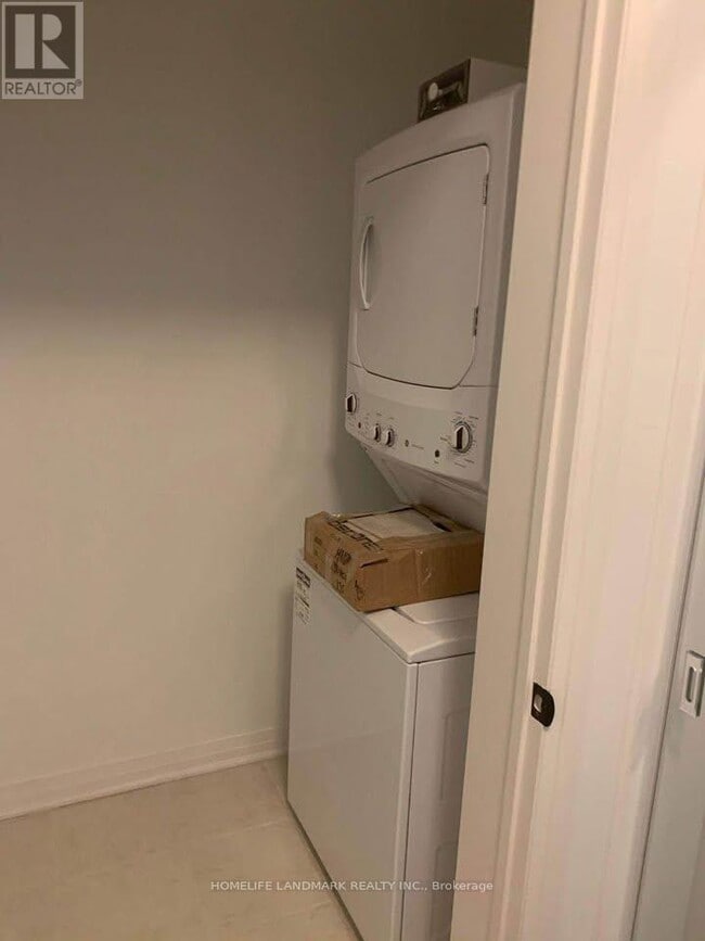 Building Photo - 102 Grovewood Common