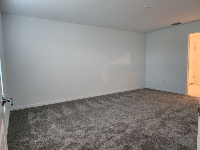 Foto del edificio - Solar-Powered Old Hickory Home – Available Soon