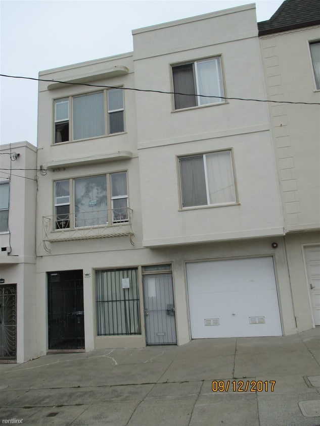 Primary Photo - 2238 Vicente St