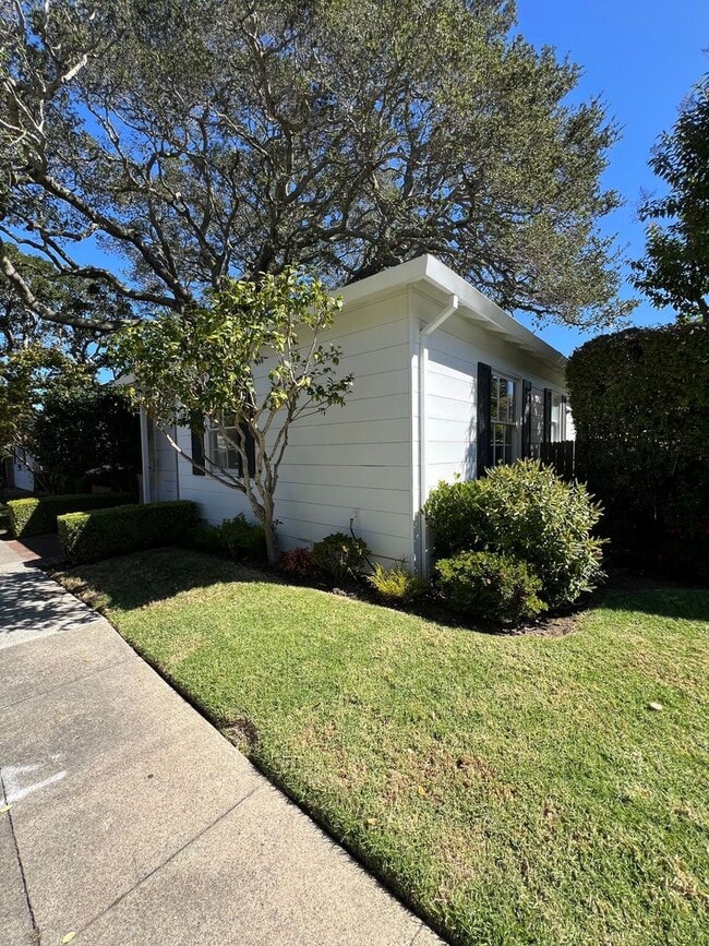 Foto del edificio - Beautiful Home in Burlingame!!