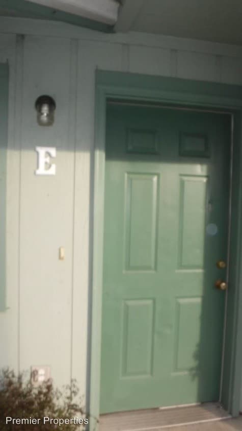 Primary Photo - 602 Easy St
