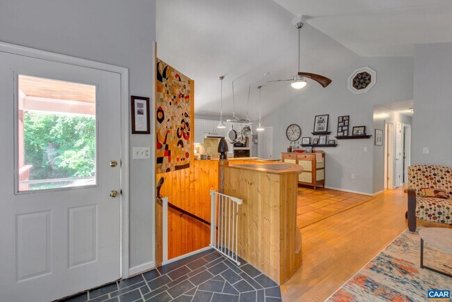 Foto del edificio - 2915 N Garden Ln