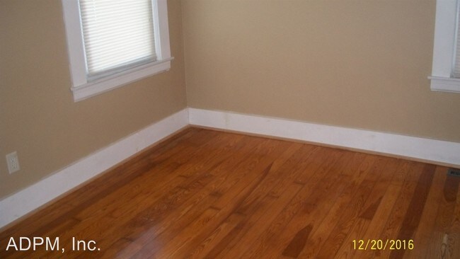 Building Photo - 2 br, 1 bath House - 21 Grove St. #1
