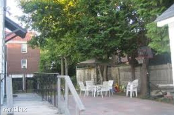 Building Photo - 4 br, 3 bath Duplex - 68 Manet Rd # 101 1