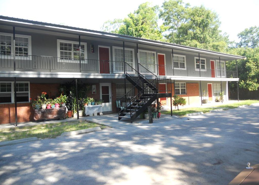 Foto principal - 3607 Dantzler St