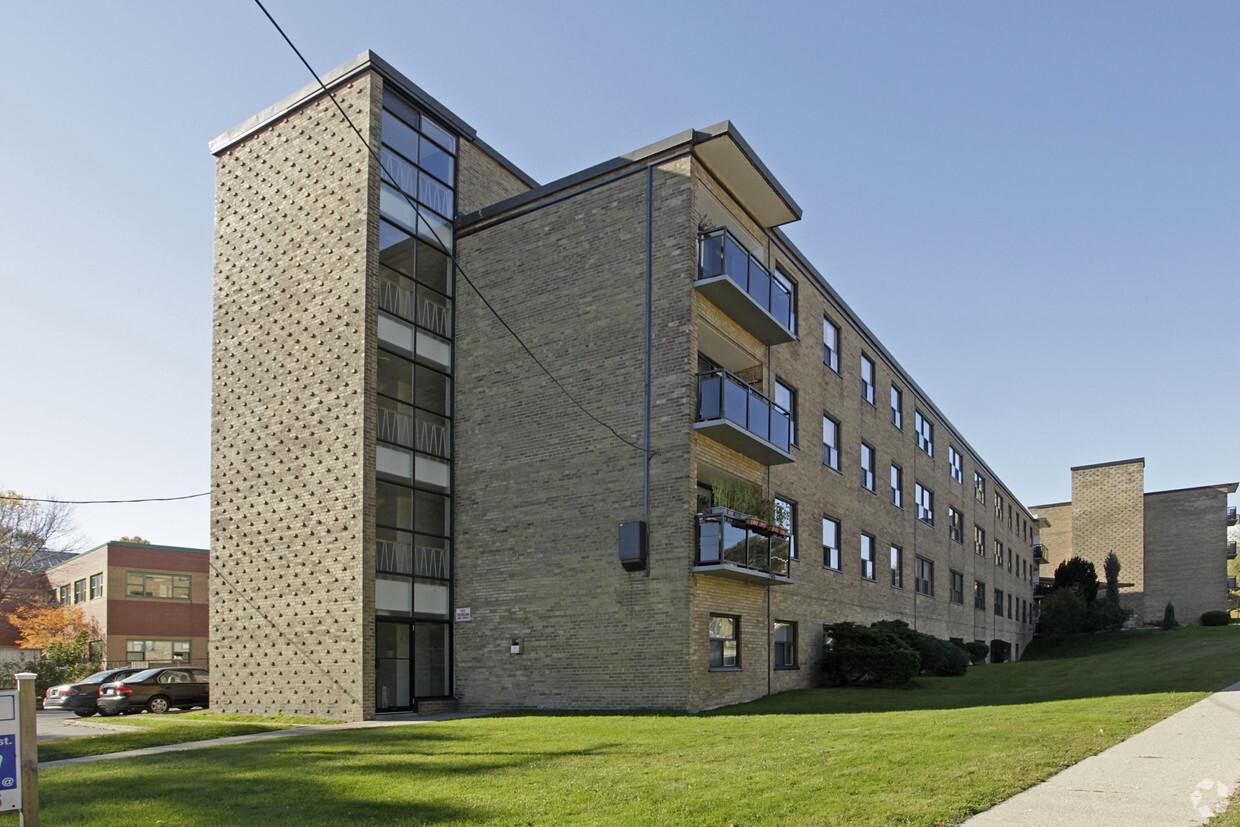 Building Photo - Heatherdale Apartments