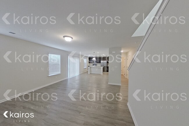 Building Photo - 20 Carrollton Dr