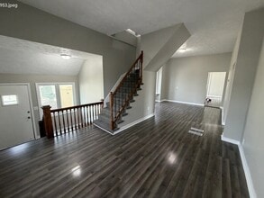 Building Photo - 3251 Orchard St