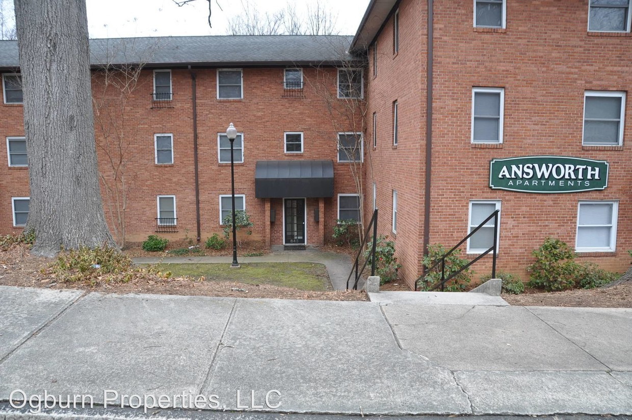 Primary Photo - 841 W 6th St