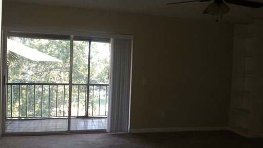 Foto del edificio - 9101 Tudor Dr