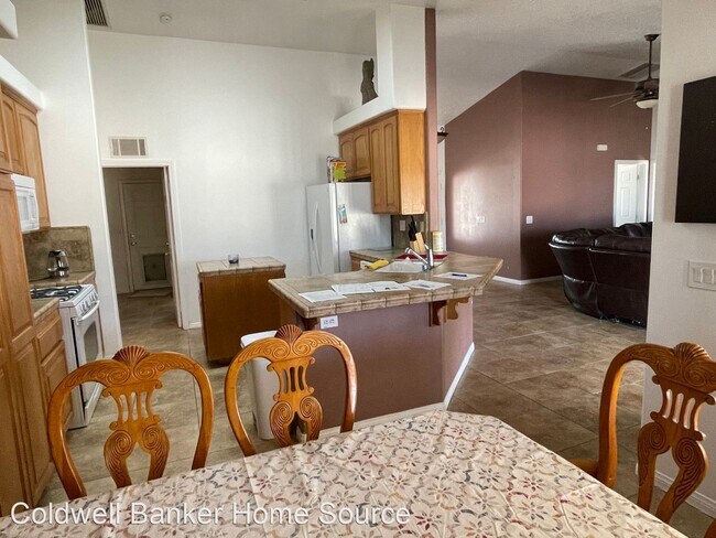 Foto del edificio - 4 br, 2 bath House - 12828 Mountain Rd.