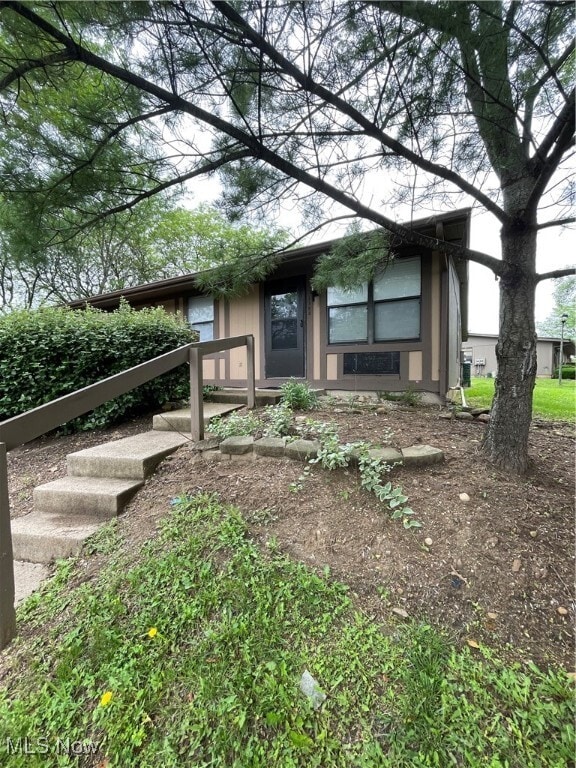 Building Photo - 1768 Sun Apple Way