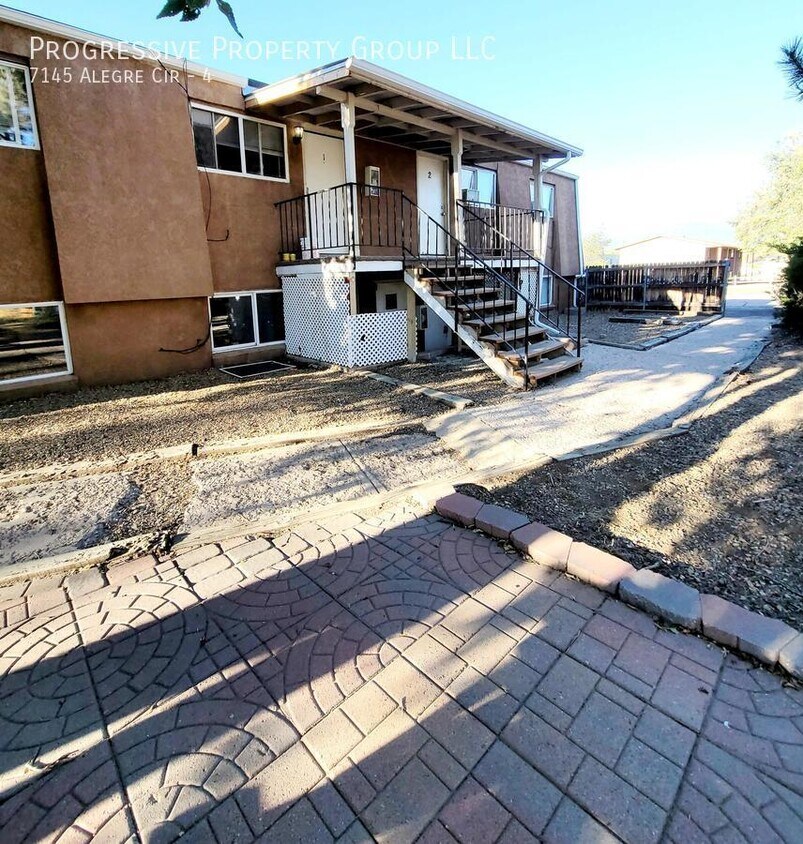 7145 Alegre Cir Unit 4, Fountain, CO 80817 Room for Rent in Fountain