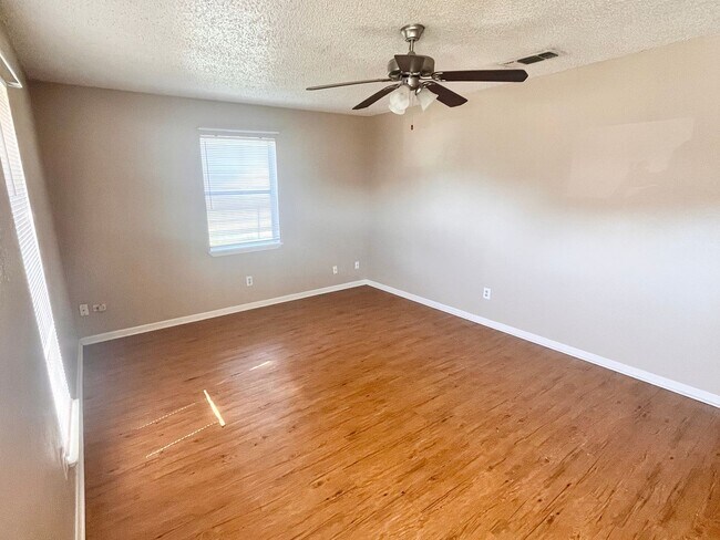 Building Photo - NEW IN MANAGEMENT - AVAILABLE NOW!