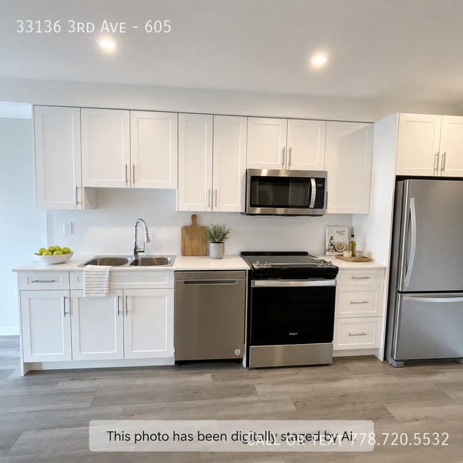 Building Photo - Top Floor One Bedroom Apartment