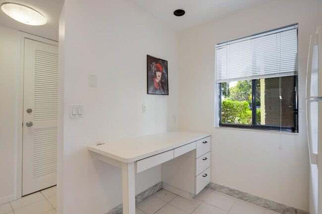 Foto del edificio - 4110 Tivoli Ct
