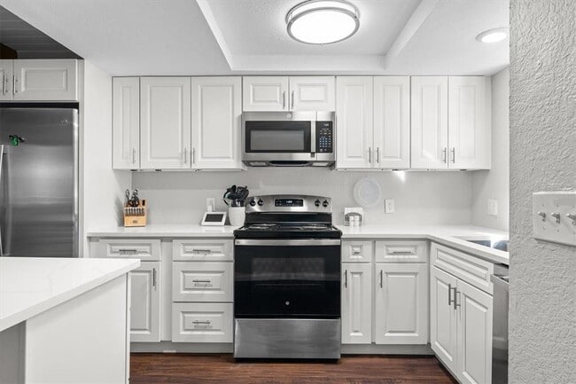 Foto del edificio - 784 E Michigan St