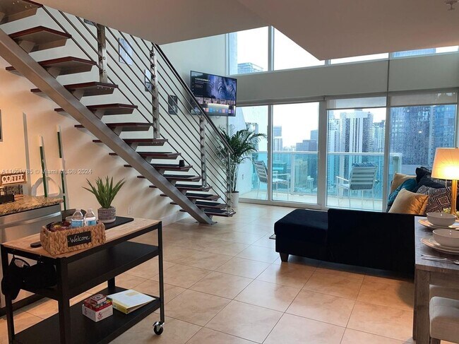 Building Photo - 41 SE 5th St