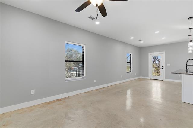 Foto del edificio - 1004 W Hanna St