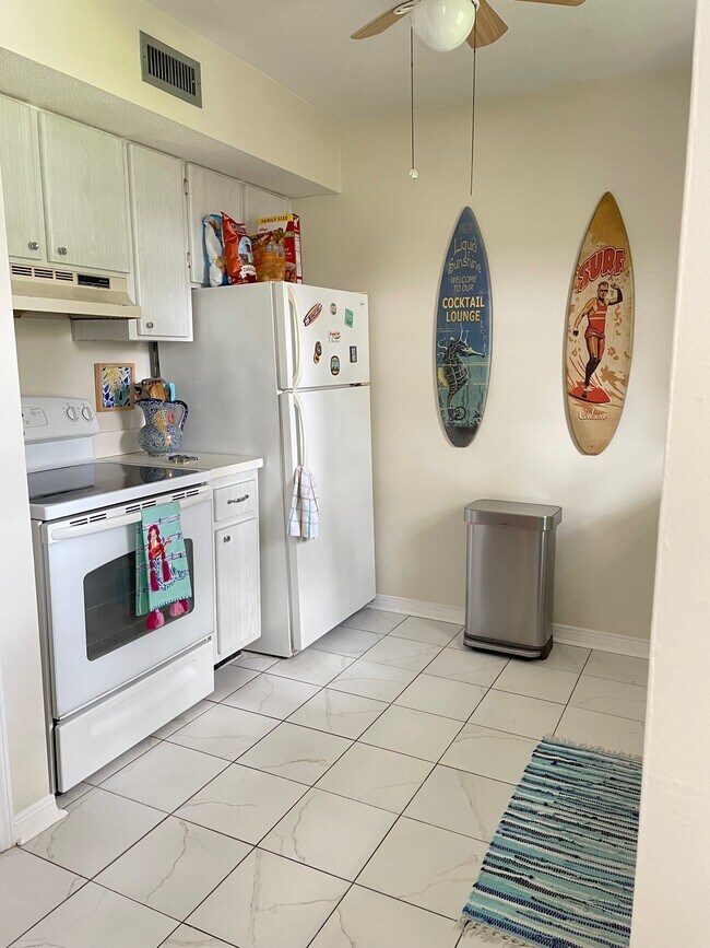 Cocina - 6965 Avenue des Palais