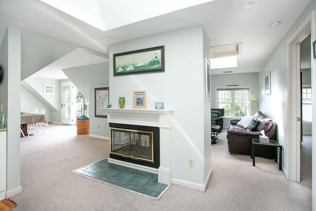 Building Photo - 1 Seaview Ave