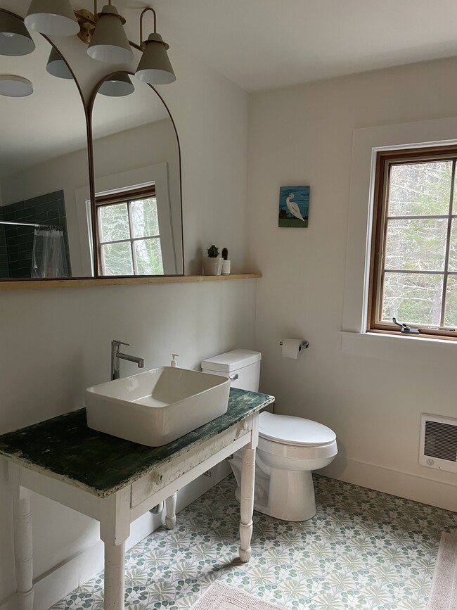 Foto del edificio - 23 Condon Point Rd