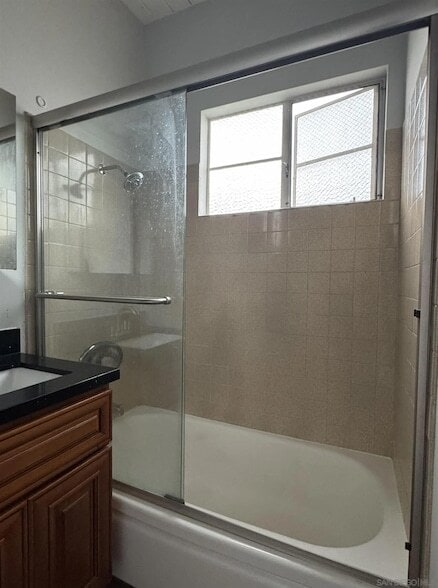 Building Photo - 3815 Vermont St