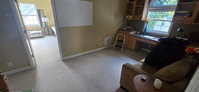 Foto del edificio - 2322 Walker Ave
