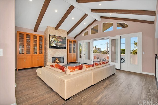 Foto del edificio - 318 S Broadway