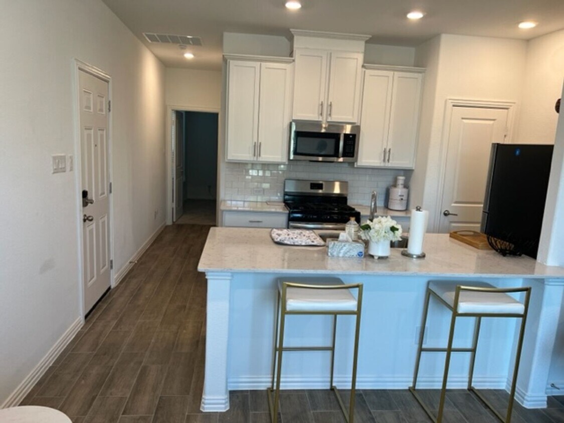 Move in Ready 1 bedroom 1 bath - Move in Ready 1 bedroom 1 bath