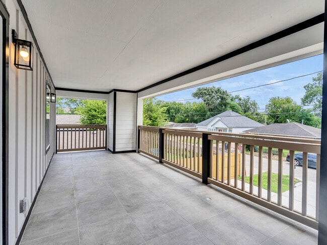 Photo - 6742 Madrid St Townhome