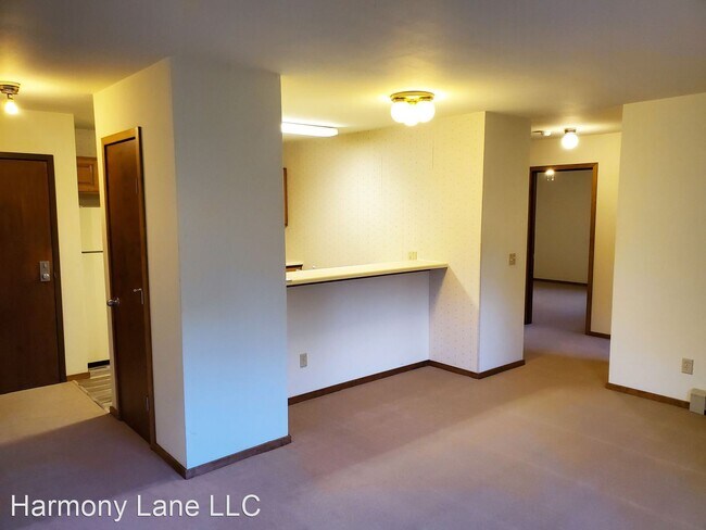 Foto del edificio - 3409 Harmony Ln