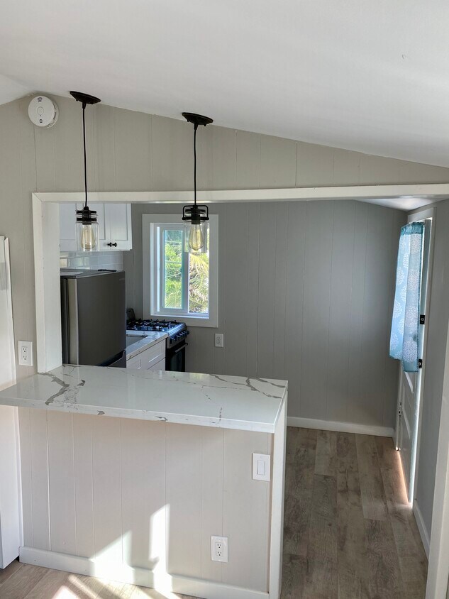 Foto principal - 3108 Laurel Ave