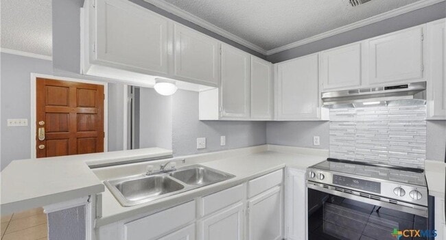 Building Photo - 5322 Medical Dr