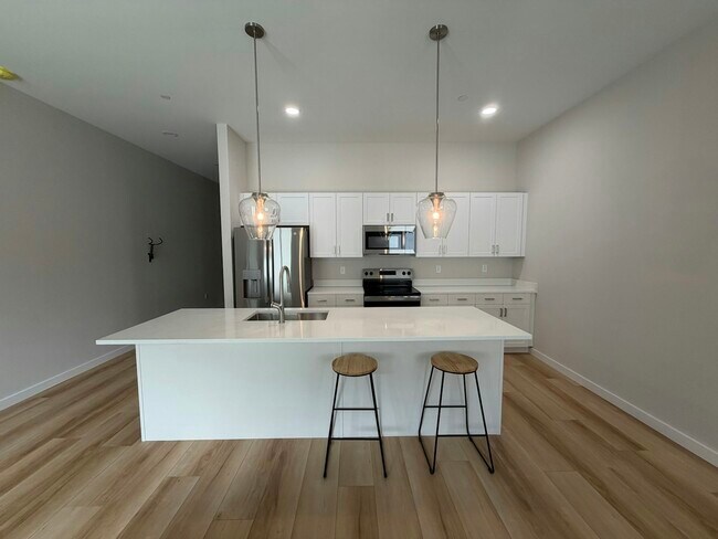 Foto del edificio - 821 16th St N