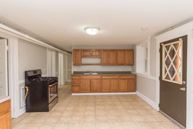 Building Photo - 2 bedroom in Chicago IL 60618