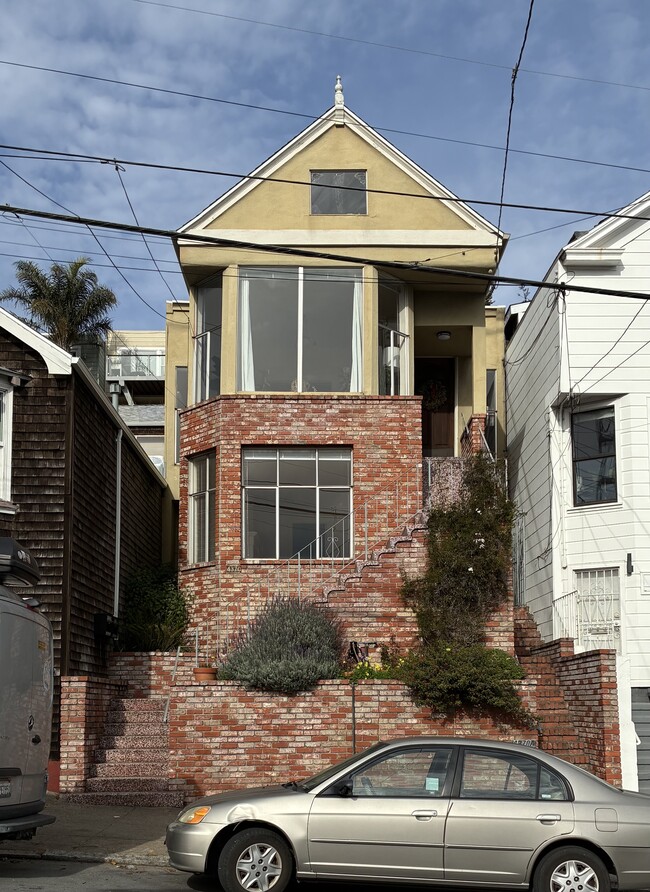 Building Photo - 4370 17th St