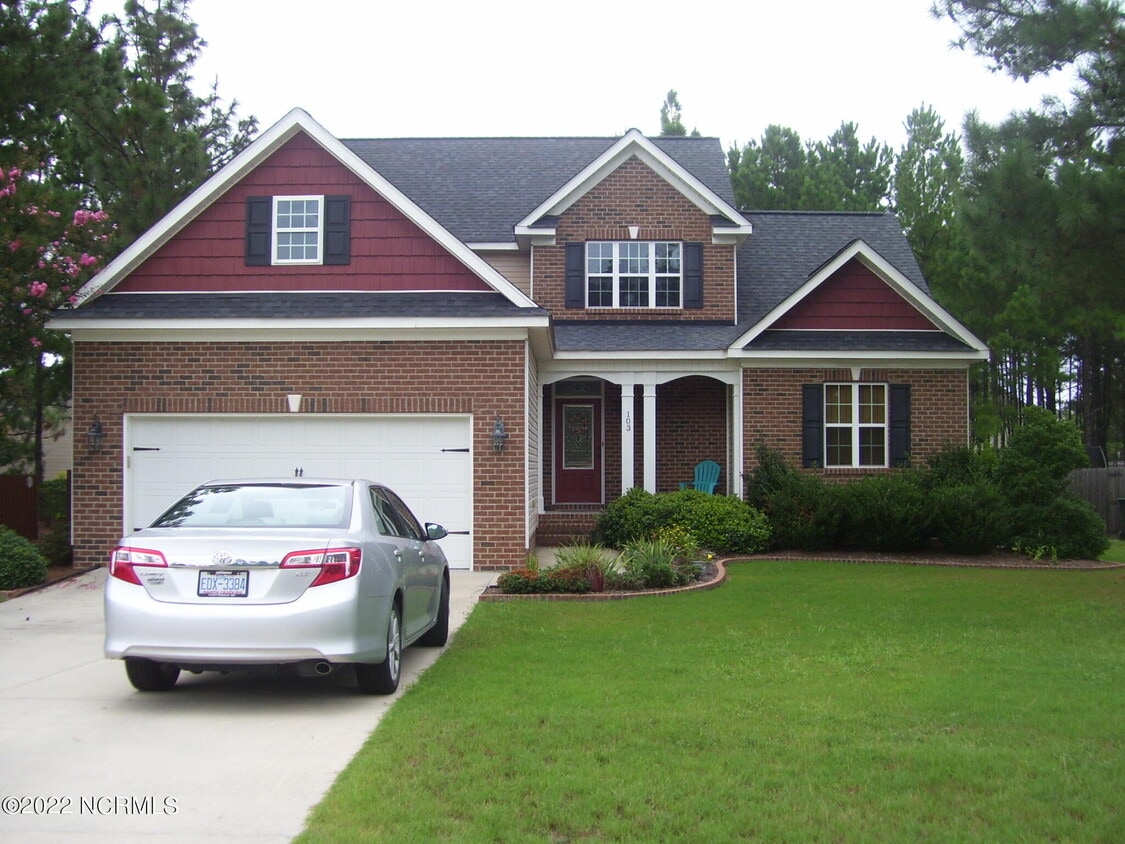 103 Sandy Springs Rd, Aberdeen, NC 28315 House for Rent in Aberdeen, NC
