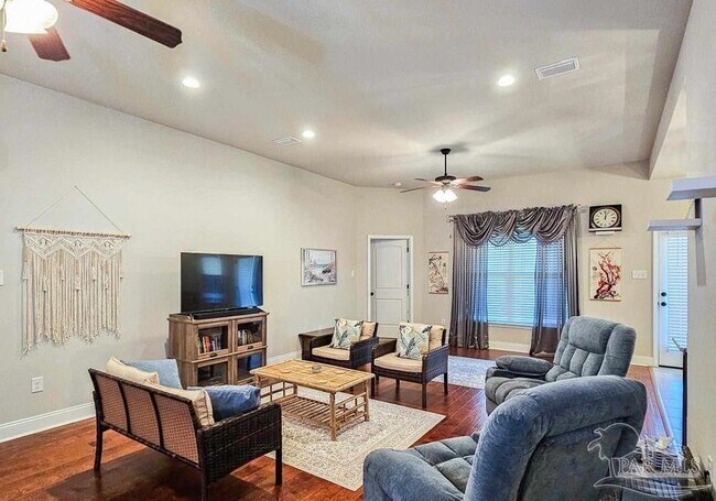 Foto del edificio - 8881 Bellawood Cir