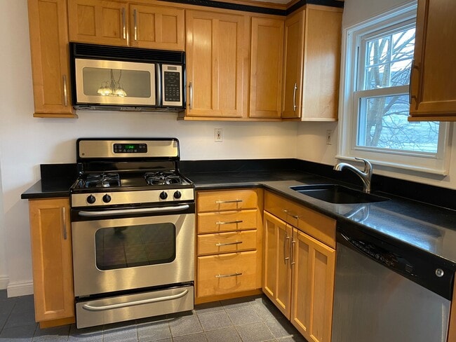 Photo - 22 Main St Townhome