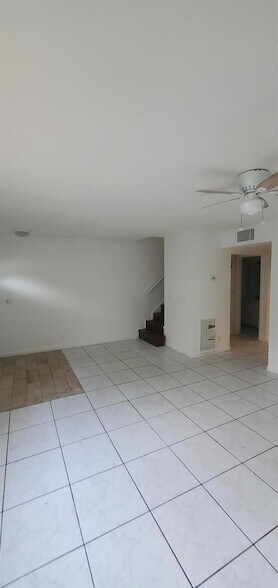 Building Photo - 7344 NW 75th St