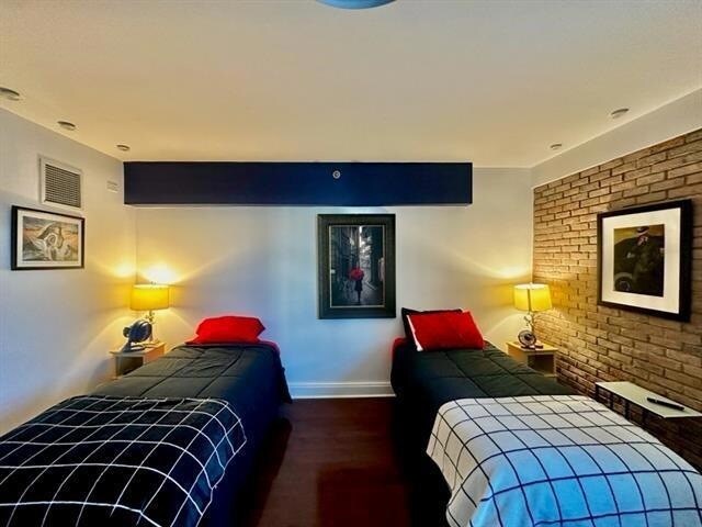 Foto del edificio - 1205 St Charles Ave