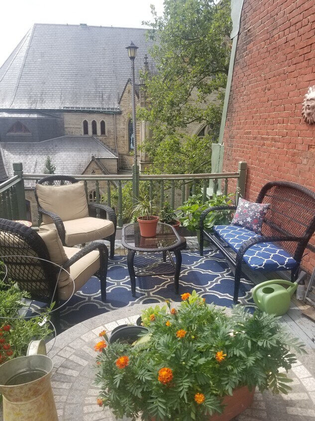 946 Beech Ave Unit 3, Pittsburgh, PA 15233 Apartments in Pittsburgh