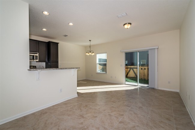 Foto del edificio - 129 Moultrie Village Ln