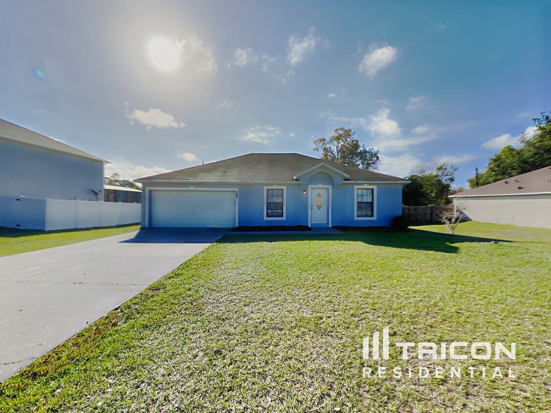 Primary Photo - 521 Cloudcroft Dr
